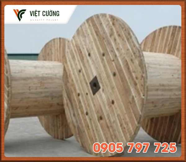 Bobbin gỗ